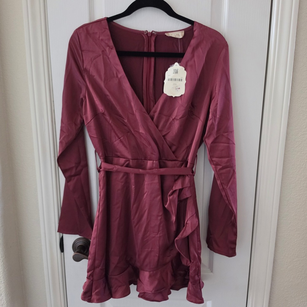 Altar'd State Women Burgundy Satin Wrap Ruffle Romper Dress Long Sleeve Medium